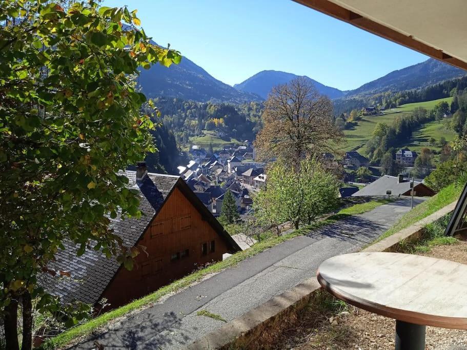 Le Charmant Somme - Vue Et Terrasse Privative Saint-Pierre-d'Entremont  Екстер'єр фото
